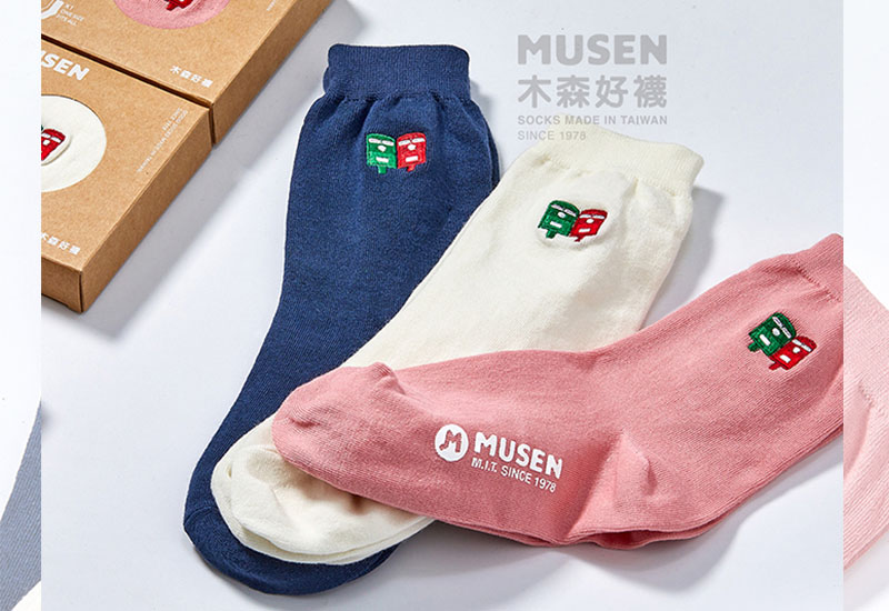 台灣印象刺繡襪-郵筒(多色)